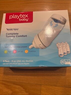 New in box Playtex  baby Vent Aire 3pack 9oz bottles .
